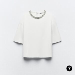 Zara Plain Knit Top with Rhinestone Neck size S